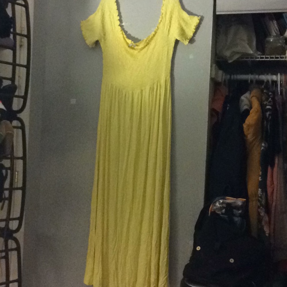 Yellow dress.